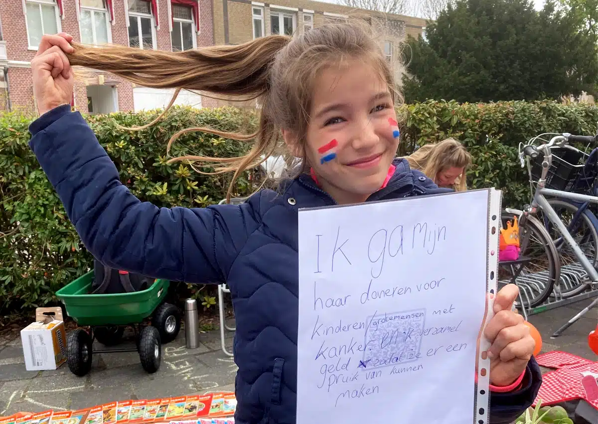 Skylar (10) Doneert haar