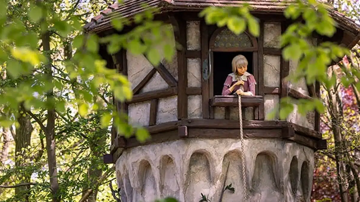 Efteling zoekt lange vlechten zoals die van Raponsje
